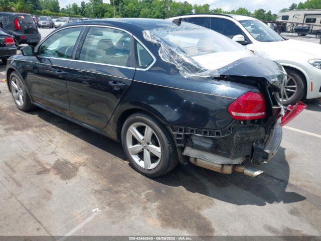 2013 VOLKSWAGEN PASSAT 1VWBP7A34DC114543 Photo 2