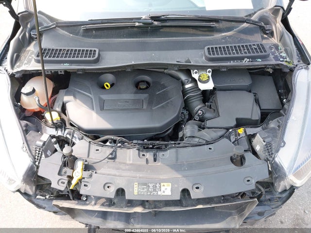 1FMCU9J9XHUC63986 Ford 2017