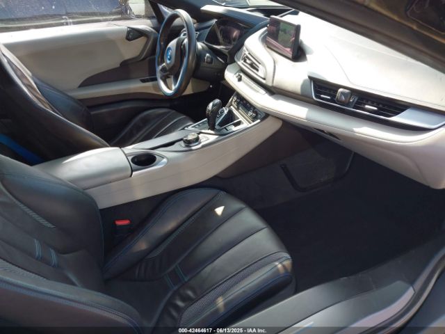 2019 BMW I8 WBY2Z4C55KVB81892 Photo 4