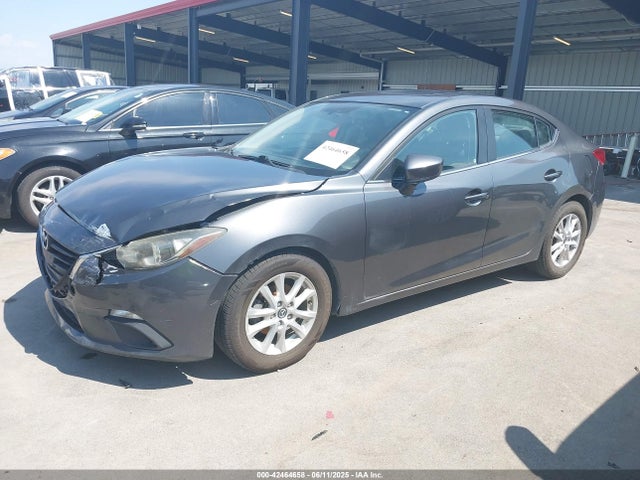 JM1BM1V73E1135550 Mazda pe