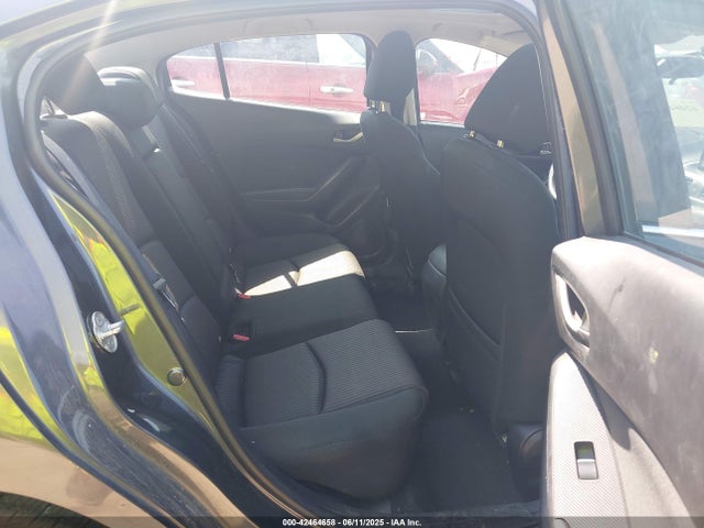 JM1BM1V73E1135550 Mazda pe