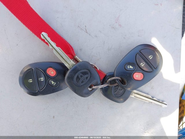 42464668 :رقم المزاد ، 5TDZA23C15S362168 vin ، 2005 Toyota Sienna Le مزاد بيع