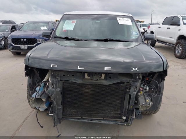 2FMGK5D82GBA06022 Ford Flex