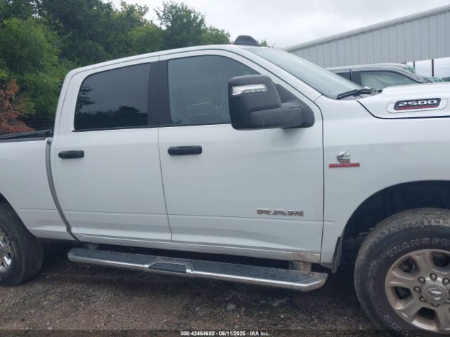 3C6UR5DL9RG286018 RAM 2500 Big Horn  4x4 6'4 Box