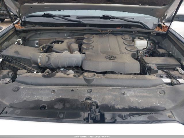 JTEMU5JR3P6158092 Toyota 4RUNNER SR5