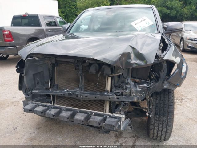 3TMAZ5CN3PM201025 Toyota Tacoma Sr5 V6