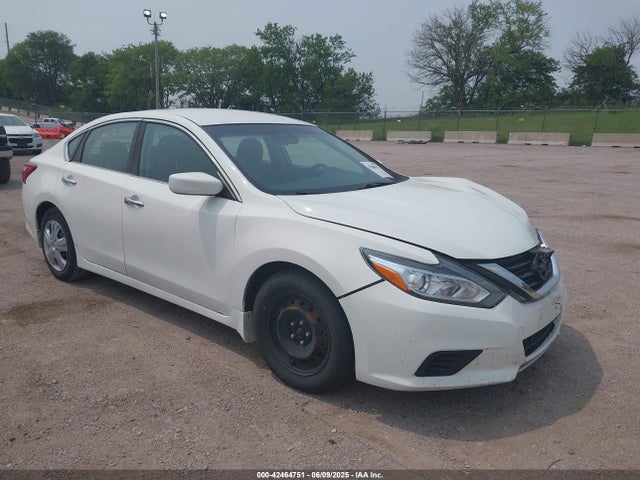 Nissan 2017 2017 1N4AL3AP5HC224339 Image 1
