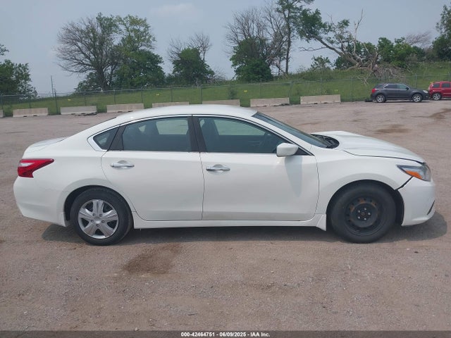 Nissan 2017 2017 1N4AL3AP5HC224339 Image 14