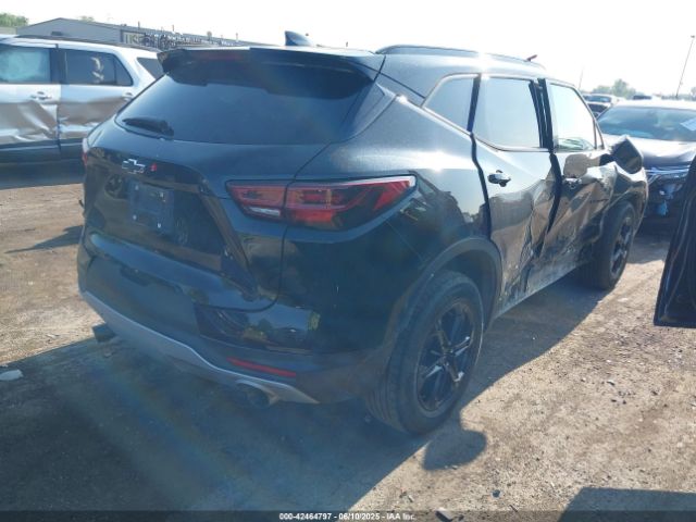 2024 CHEVROLET BLAZER 3GNKBCR42RS121720 Photo 3