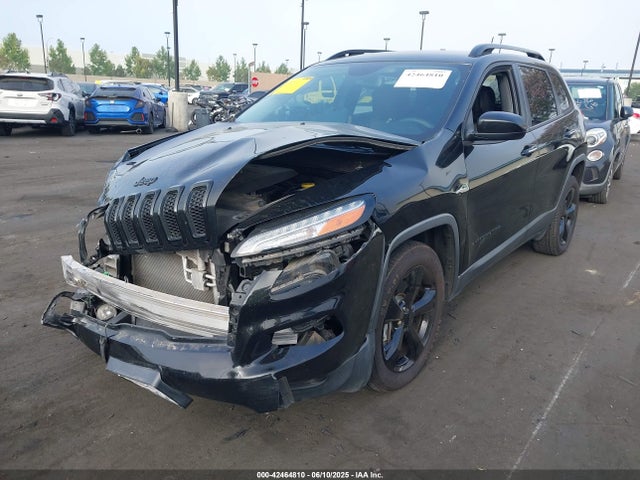 1C4PJLCXXJD556624 Jeep 2018