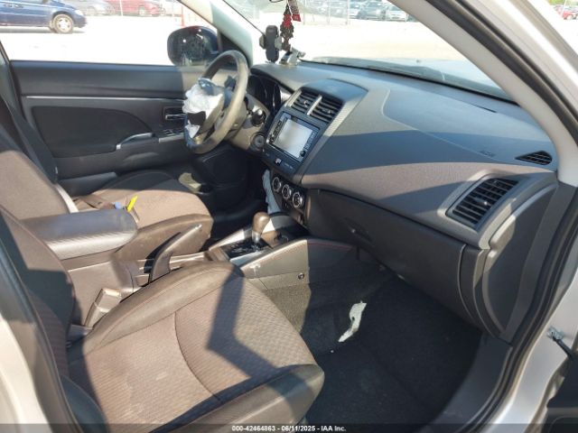 2018 MITSUBISHI OUTLANDER SPORT JA4AP3AU6JU022561 Photo 4