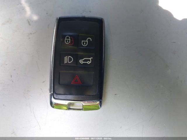 SALRG2RV3KA096015 Land Rover aj126