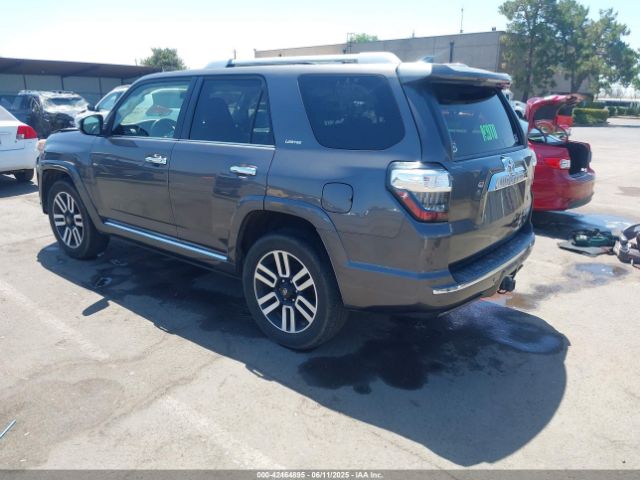 2017 TOYOTA 4RUNNER JTEBU5JR6H5417298 Photo 2