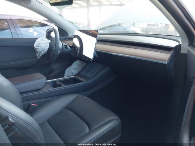 2022 TESLA MODEL Y 7SAYGAEE6NF393068 Photo 4