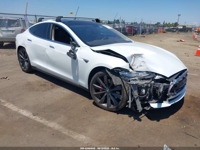 2013 TESLA MODEL S 5YJSA1DP6DFP26293 Photo 0