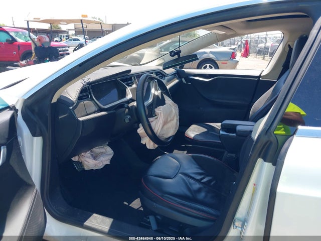 2013 TESLA MODEL S 5YJSA1DP6DFP26293 Photo 4
