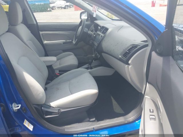 2019 MITSUBISHI OUTLANDER SPORT JA4AP3AU3KU022633 Photo 4