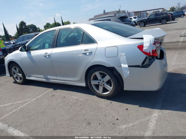 4T1BF1FK8EU418095 Toyota CAMRY SE