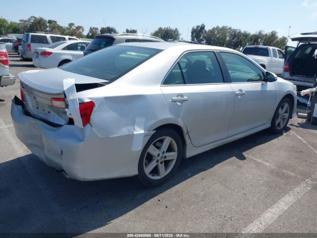 4T1BF1FK8EU418095 Toyota CAMRY SE