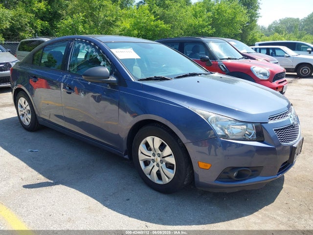 1G1PA5SH0E7169485 Chevrolet Cruze Ls Auto