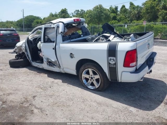 2015 RAM 1500 1C6RR7FT5FS768861 Photo 2