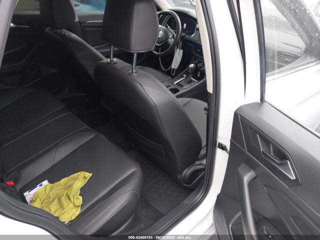 3VWE57BU1LM104222 Volkswagen 1.4 tsi