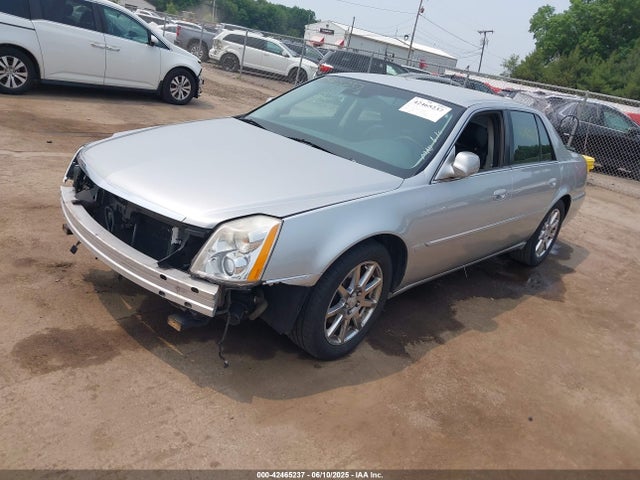 2008 CADILLAC DTS 1G6KD57928U109100 Photo 1