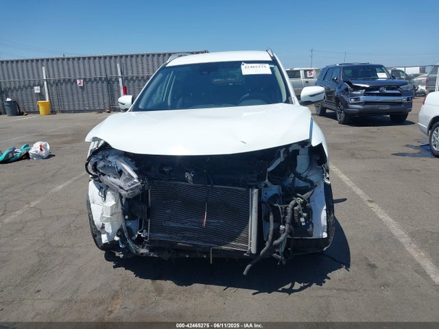 Nissan 2019 2019 KNMAT2MT7KP557140 Image 6