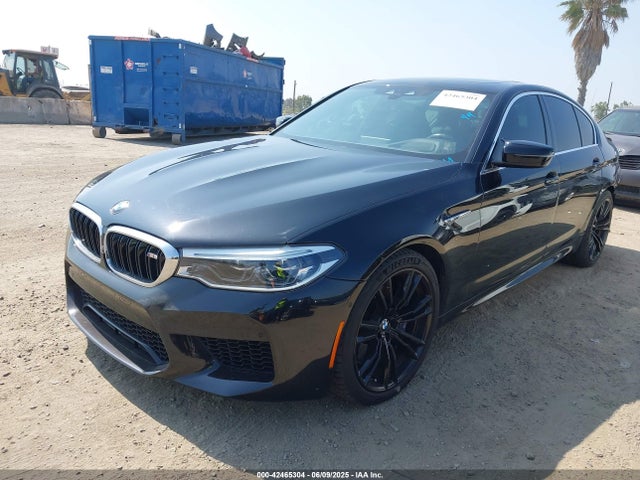 BMW M5 2019 WBSJF0C52KB447472 Image 2