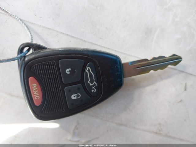 1C3CDZCB8EN163982 Dodge Avenger