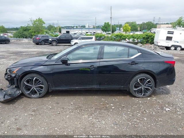 Nissan 2024 2024 1N4BL4CW1RN313233 Image 14