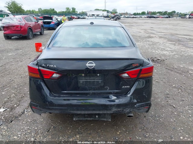 Nissan 2024 2024 1N4BL4CW1RN313233 Image 16