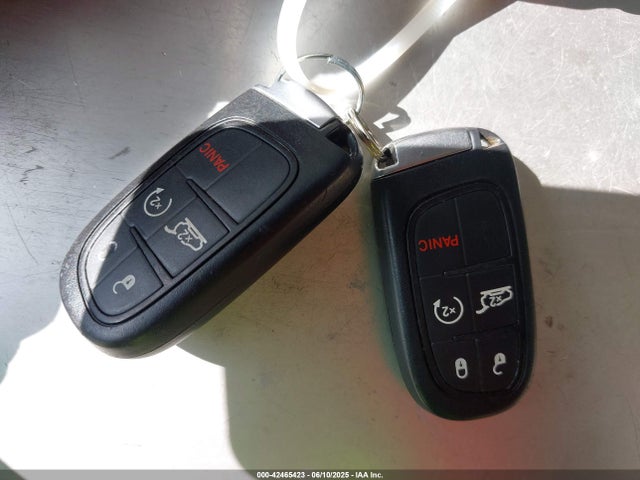 1C4PJMDS1HW564702 Jeep 2017