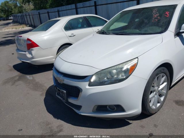 1G11D5SL1FF171576 Chevrolet MALIBU 2LT
