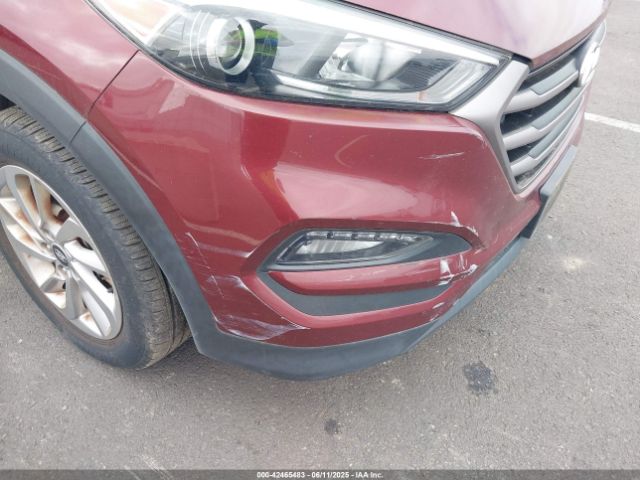 KM8J3CA47GU211841 Hyundai TUCSON SE