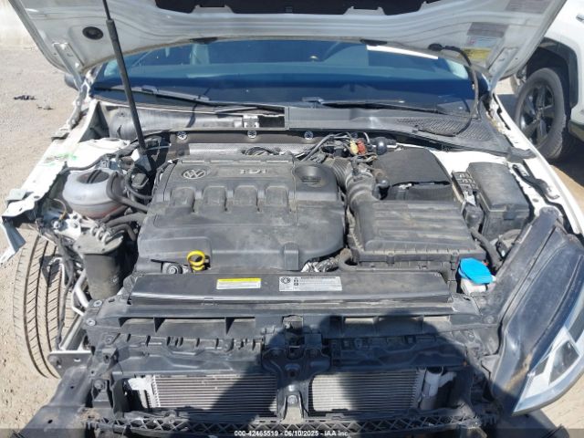 3VWCA7AU9FM512427 Volkswagen Golf Sportwagen Tdi S 4-door
