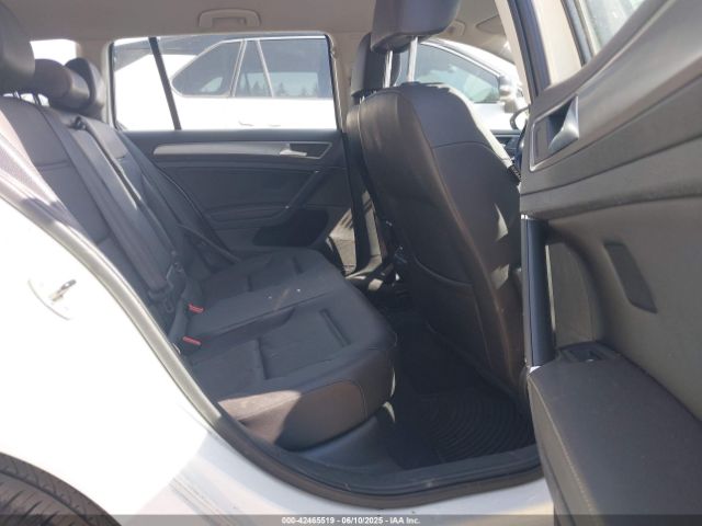 3VWCA7AU9FM512427 Volkswagen Golf Sportwagen Tdi S 4-door