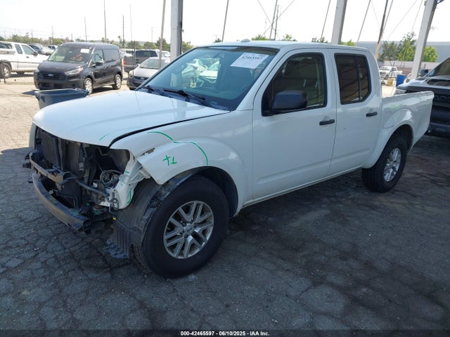 1N6AD0ER8GN755827 Nissan 2016