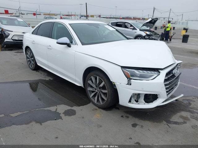 2020 AUDI A4 WAUHMAF41LN004876 Photo 0
