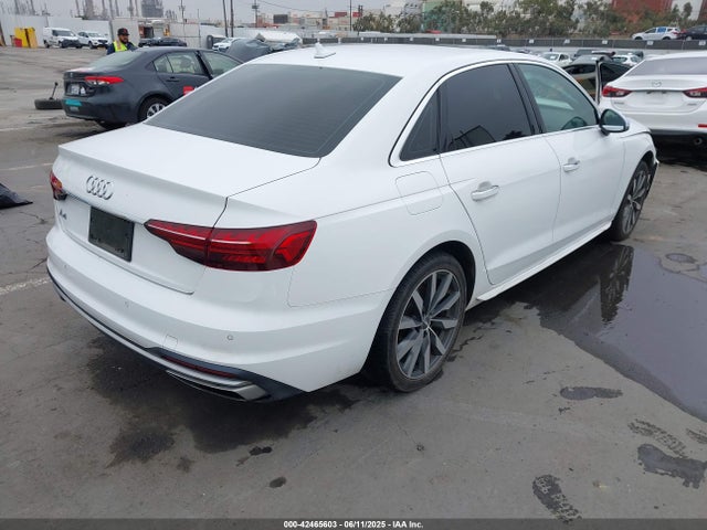 2020 AUDI A4 WAUHMAF41LN004876 Photo 3