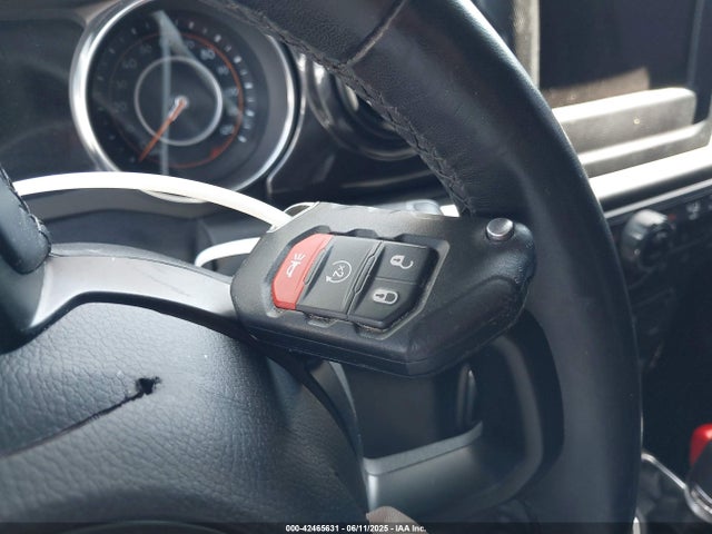 1C4HJXDG0LW104523 Jeep 2020