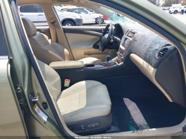 2008 LEXUS IS 250 JTHBK262182076025 Photo 4