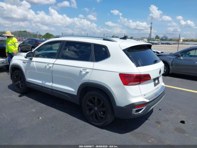 2024 VOLKSWAGEN TAOS 3VVEX7B28RM056904 Photo 2