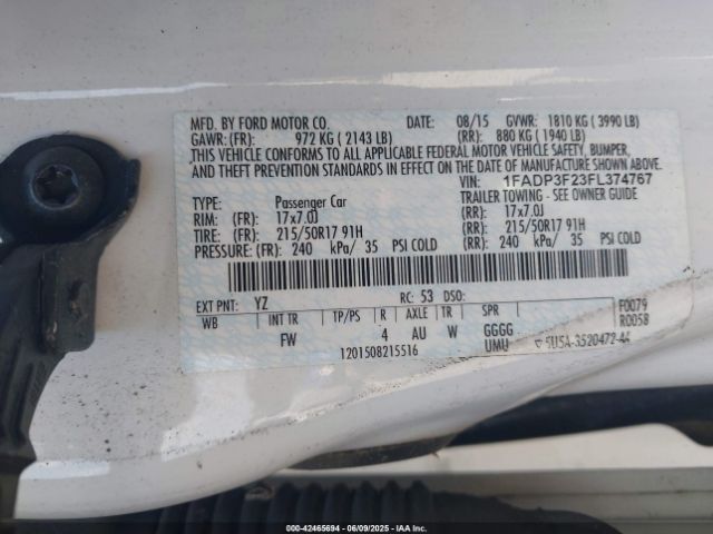 1FADP3F23FL374767 Ford FOCUS SE