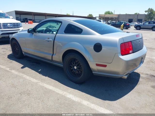 2008 FORD MUSTANG 1ZVHT82H485168327 Photo 2