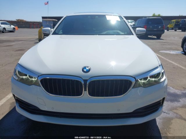 WBAJE5C57KWW42920 BMW 540I