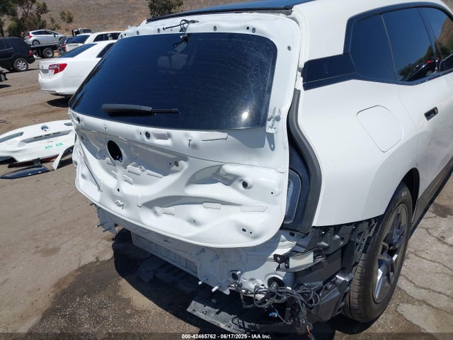 WB523CF07RCP09265 BMW 2024