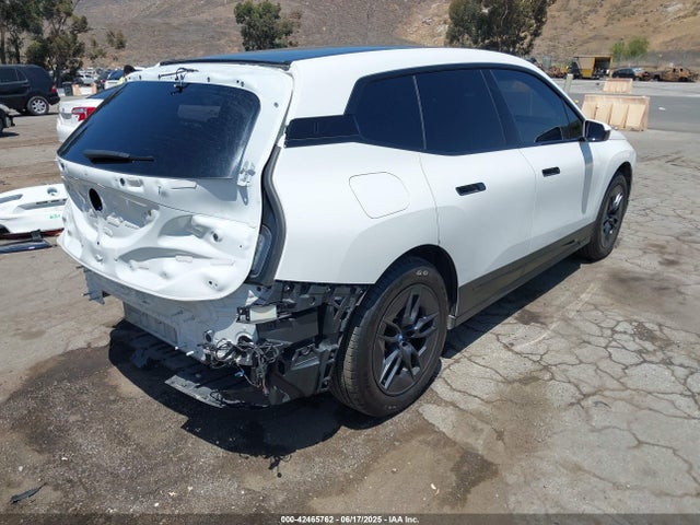 WB523CF07RCP09265 BMW 2024