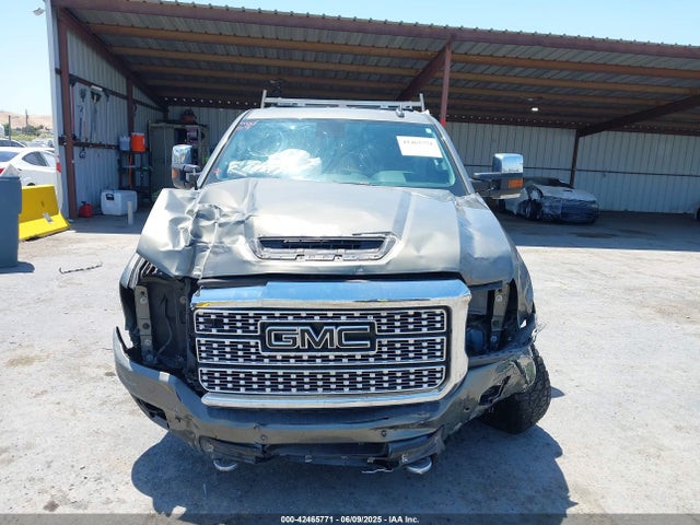 1GT12UEY5JF119598 GMC l5p - direct injection, duramax, gen 5, var 1