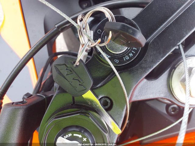 2022 KTM 390 MD2JYJ403NC214834 Photo 10